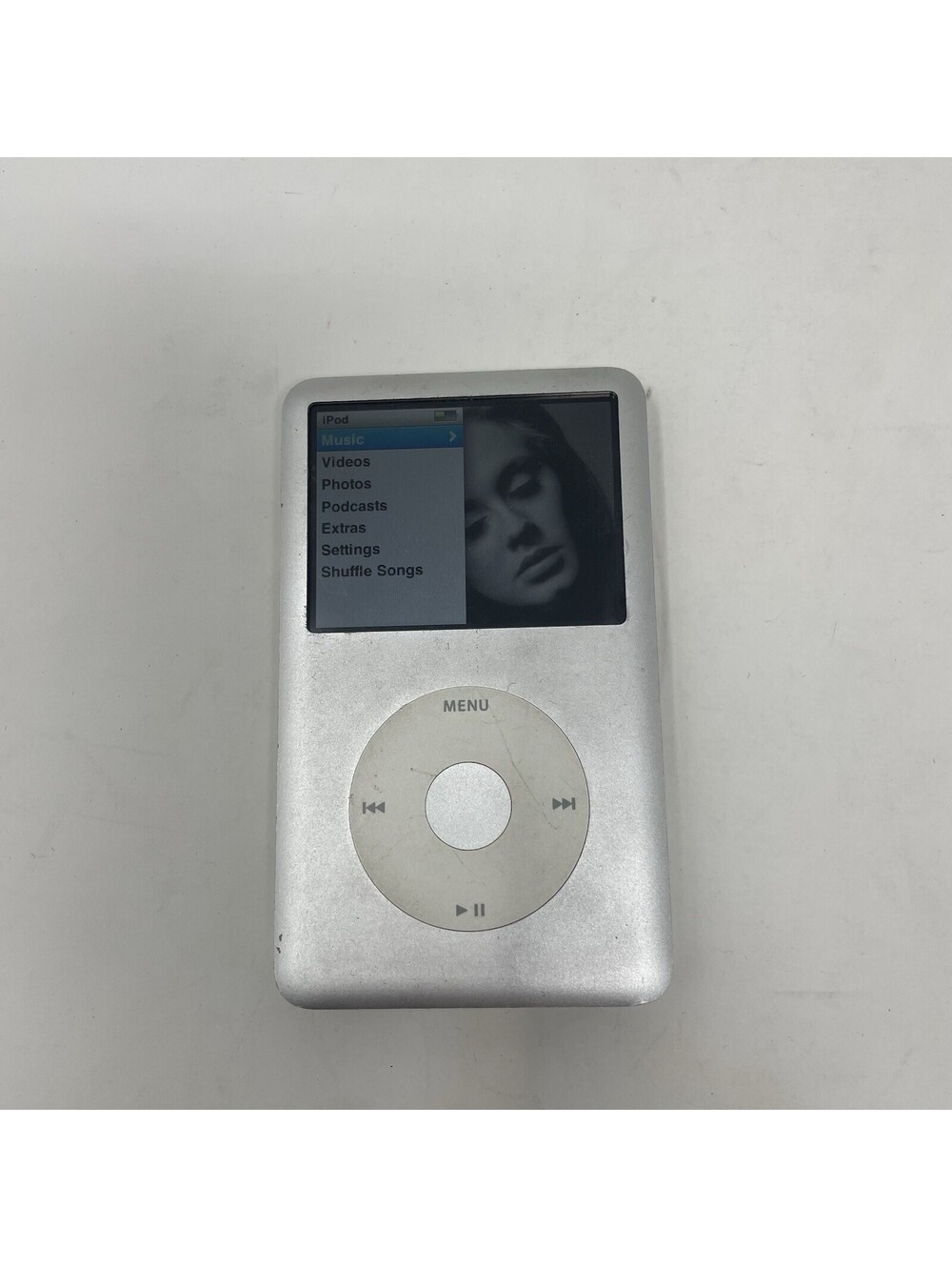 APPLE iPOD CLASSIC 6TH GEN. SILVER 80GB